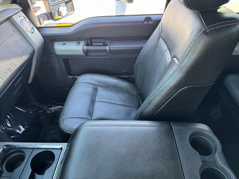 Used 2016 Ford F350 Lariat w/ Lariat Ultimate Package AWD/4WD image 23
