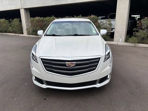 Used 2019 Cadillac XTS Luxury FWD image 3
