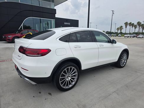 Used 2022 Mercedes-Benz GLC 300 4MATIC Coupe image 7