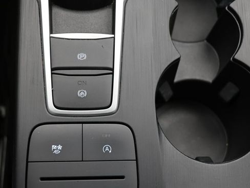 Used 2022 Ford Escape SEL image 26