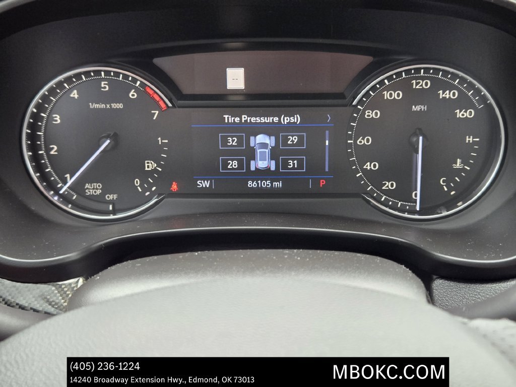 Used 2019 Cadillac XT4 Sport w/ Cold Weather Package FWD image 13