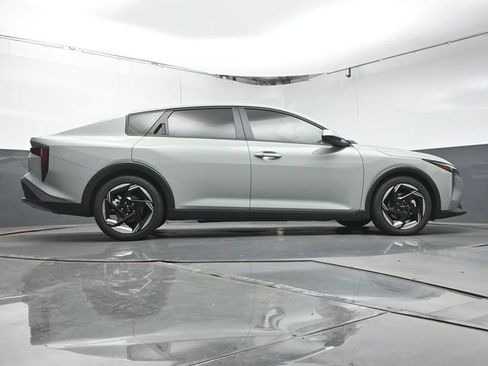 Used 2026 Kia K4 EX FWD image 40