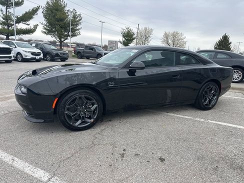 New 2025 Dodge Charger R/T w/ Quick Order Package 25M R/T image 14