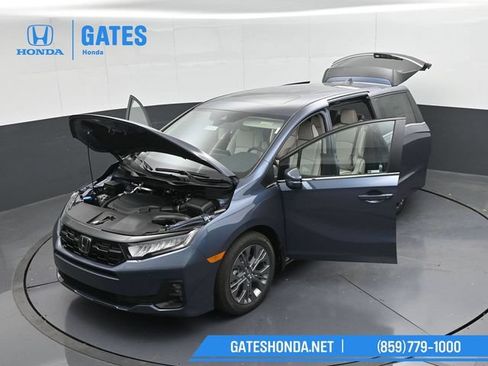 Used 2026 Honda Odyssey Touring image 46