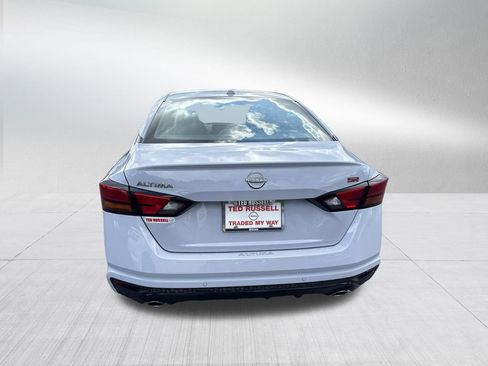 New 2025 Nissan Altima 2.5 SR FWD image 4