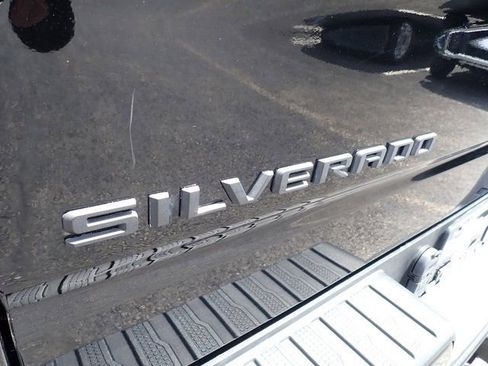 Used 2021 Chevrolet Silverado 1500 Custom Trail Boss image 5