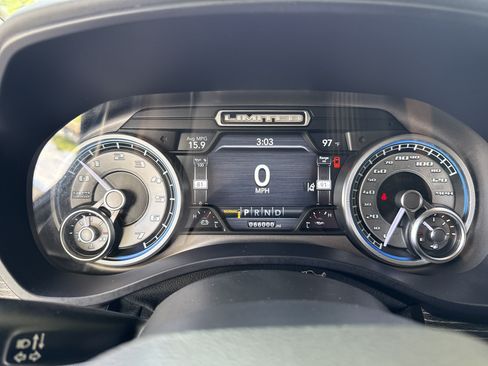Used 2022 RAM 1500 Limited AWD/4WD image 20