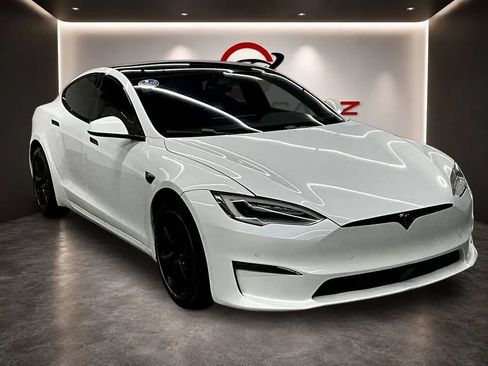 Used 2022 Tesla Model S AWD/4WD image 1