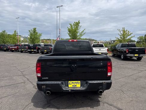 Used 2015 RAM 1500 Express AWD/4WD image 7