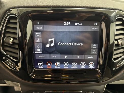 Used 2020 Jeep Compass Limited image 21