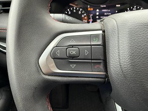 Used 2025 Jeep Compass Trailhawk AWD/4WD image 13