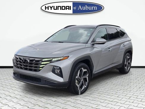 Used 2023 Hyundai Tucson Limited w/ Cargo Package AWD/4WD image 11