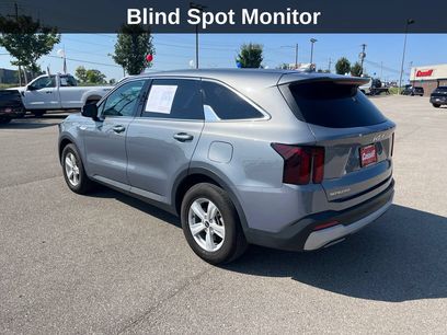 Used 2024 Kia Sorento LX