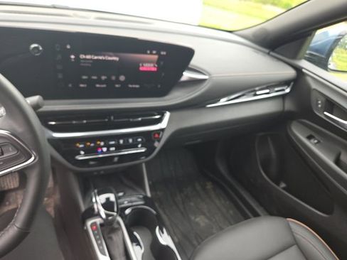 Used 2024 Buick Envista Avenir FWD image 6