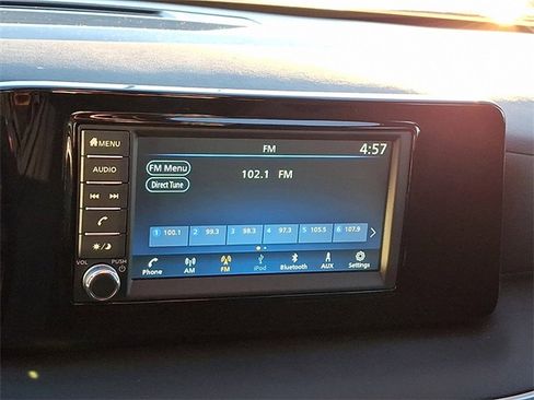 Used 2025 Nissan Kicks S image 16