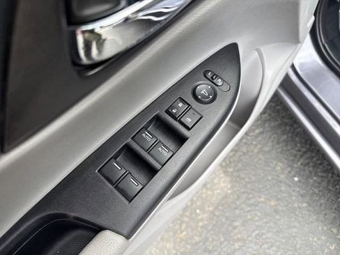 Used 2015 Honda Accord EX-L image 11