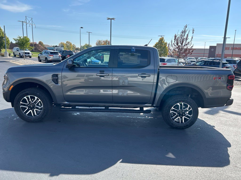 New 2026 Ford Ranger Lariat w/ FX4 Off-Road Package AWD/4WD image 9