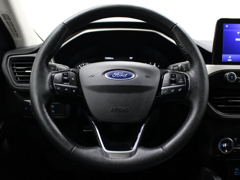 Used 2021 Ford Escape SE w/ Convenience Package FWD image 11