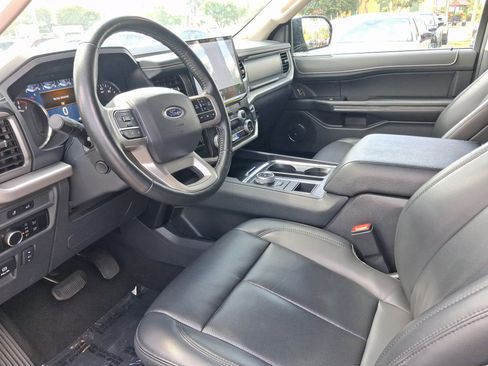Used 2024 Ford Expedition Max XLT RWD image 11