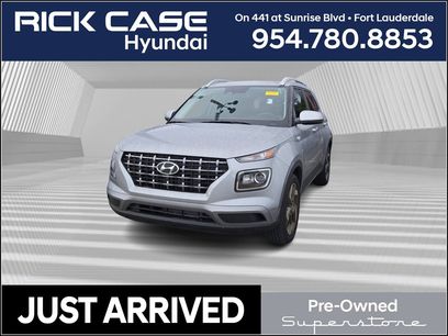 Used 2025 Hyundai Venue SEL