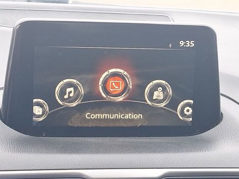 Used 2018 MAZDA MAZDA3 Touring image 36