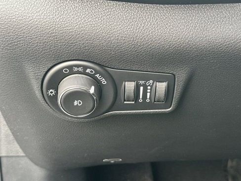 New 2026 Jeep Compass Limited image 27