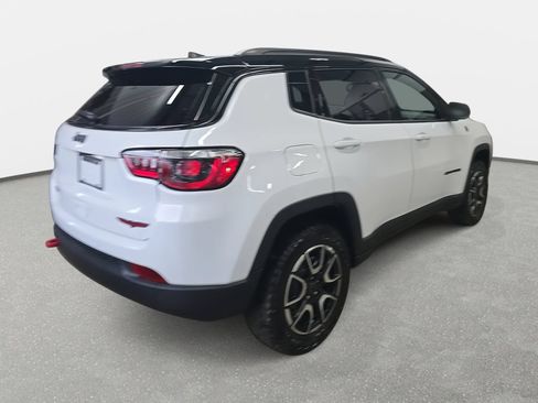 New 2026 Jeep Compass Trailhawk AWD/4WD image 5