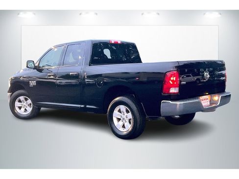 Used 2024 RAM 1500 Classic SLT image 12