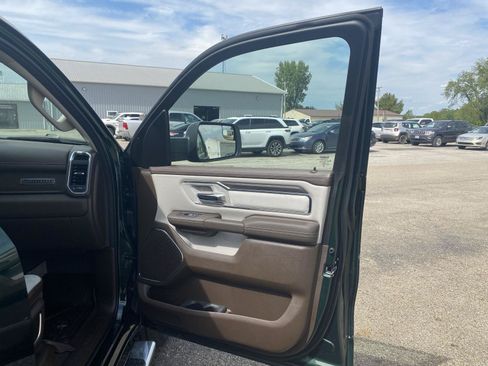 New 2026 RAM 1500 Laramie AWD/4WD image 37