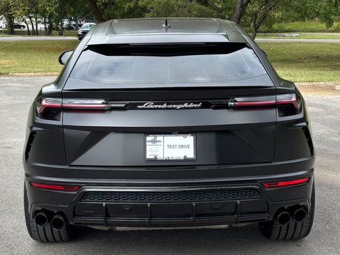 Used 2020 Lamborghini Urus AWD/4WD image 6