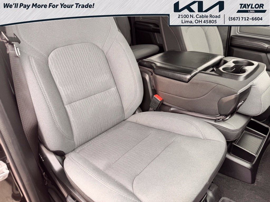 Used 2022 RAM 1500 Big Horn AWD/4WD image 12