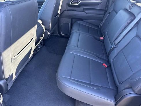 Used 2025 GMC Sierra 1500 SLT image 16