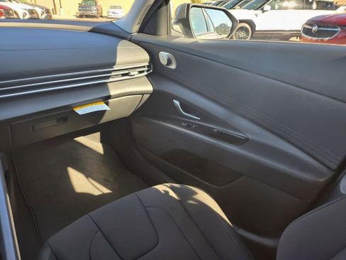 New 2026 Hyundai Elantra Blue image 23