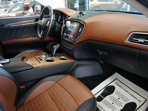 Used 2019 Maserati Ghibli S GranLusso AWD/4WD image 55
