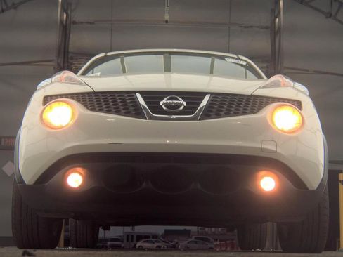 Used 2013 Nissan Juke SL image 3