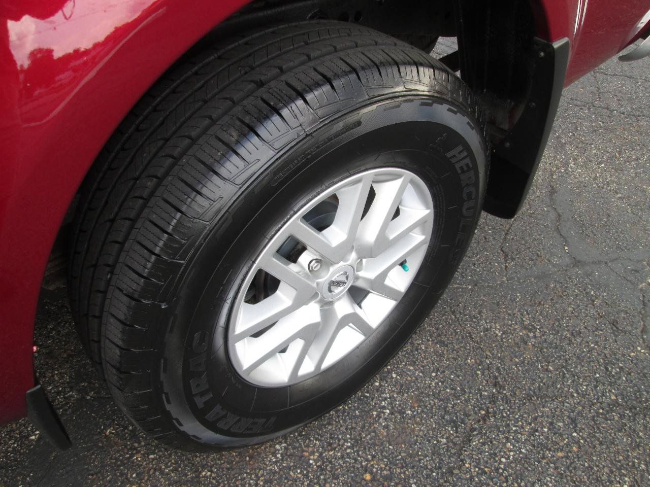 Used 2020 Nissan Frontier SV AWD/4WD image 21