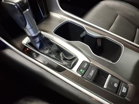 Used 2022 Honda Accord Sport Sedan image 16