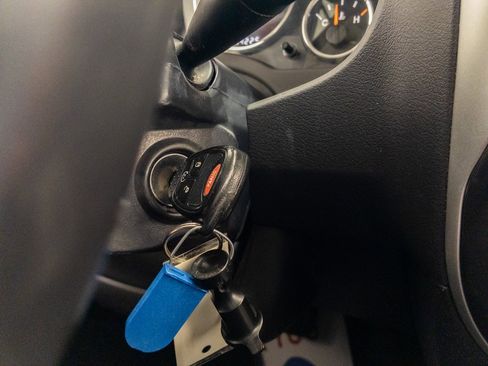 Used 2015 Jeep Compass High Altitude image 17