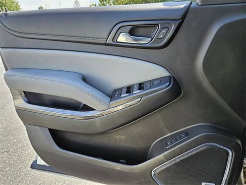 Used 2017 Chevrolet Tahoe LT image 31