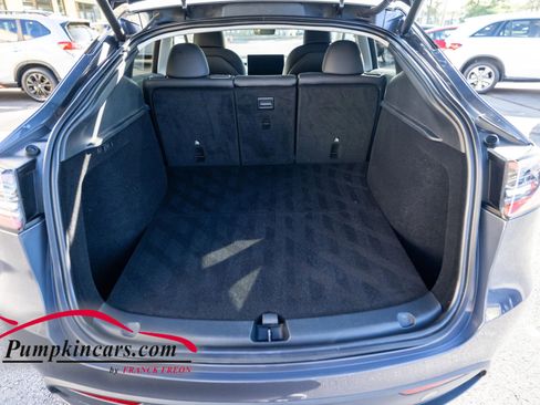 Used 2023 Tesla Model Y Long Range image 33