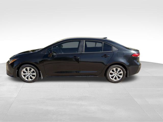 Used 2020 Toyota Corolla LE FWD image 6