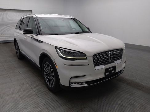 Used 2020 Lincoln Aviator Reserve image 13