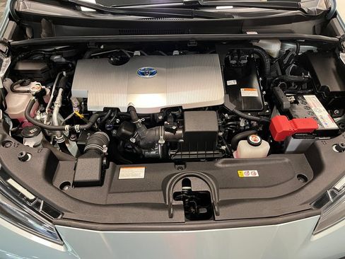 Used 2021 Toyota Prius XLE w/ Carpet Mat Package (TMS) AWD/4WD image 20