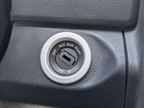 Used 2016 RAM 1500 Express image 28