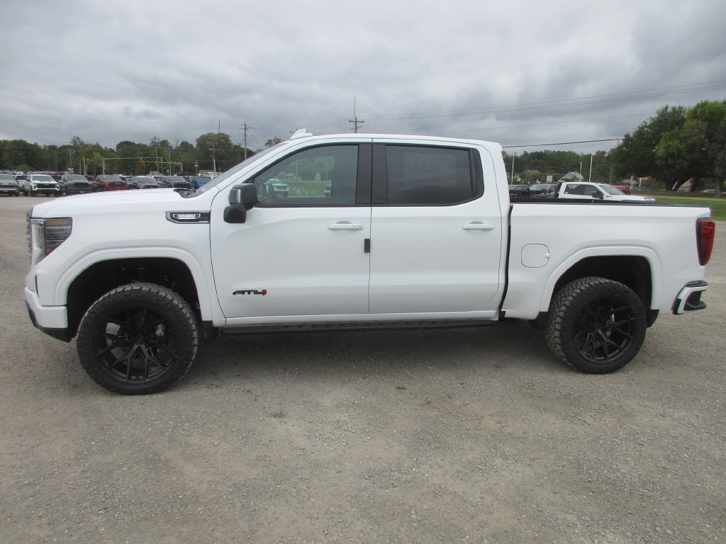 New 2026 GMC Sierra 1500 AT4 w/ AT4 Premium Package AWD/4WD image 11
