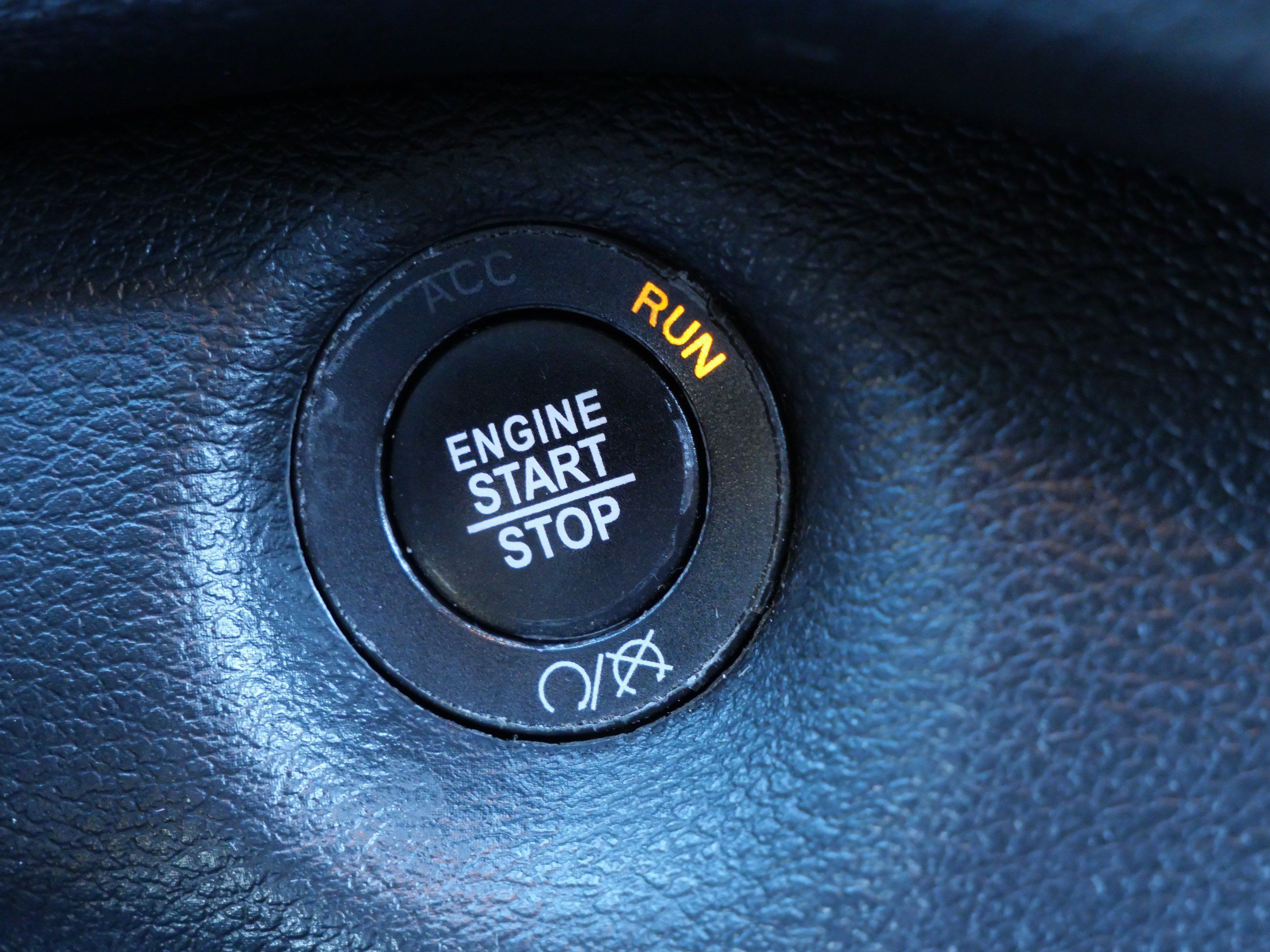 Used 2020 Jeep Cherokee Limited AWD/4WD image 31