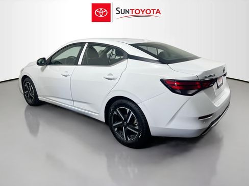 Used 2024 Nissan Sentra SV FWD image 6