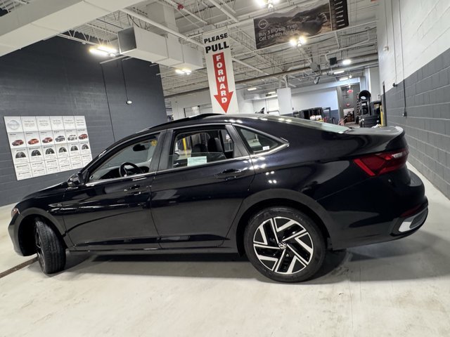 Used 2024 Volkswagen Jetta SEL FWD image 33
