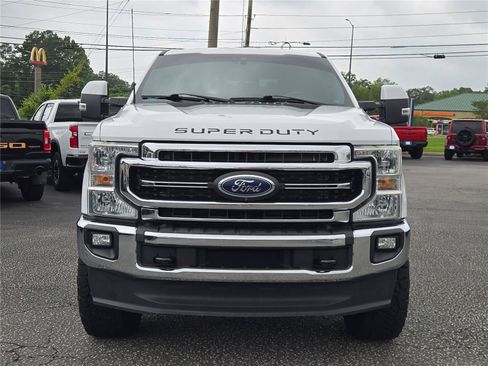 Certified 2022 Ford F350 Lariat w/ Lariat Value Package AWD/4WD image 3