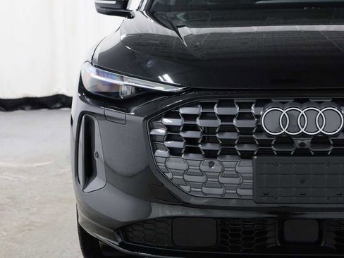 New 2025 Audi Q5 Premium Plus image 15